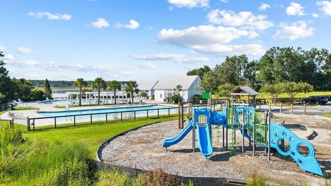 Building Photo - 609 Trotters Ln