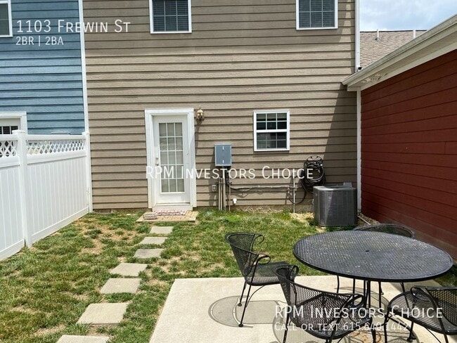 Building Photo - 1103 Frewin St