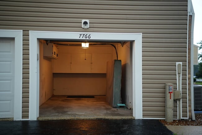 Building Photo - 7766 159th Pl