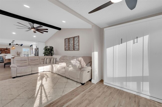 Building Photo - 15761 Windward Way Cir