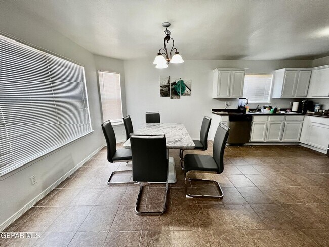 Building Photo - 12701 Francisco Paz Dr