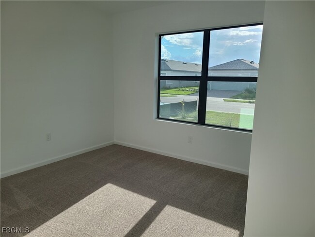 Building Photo - 1023 Caloosa Breeze Dr