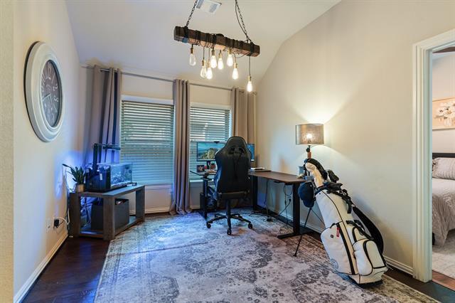 Building Photo - 2844 Lacompte Dr