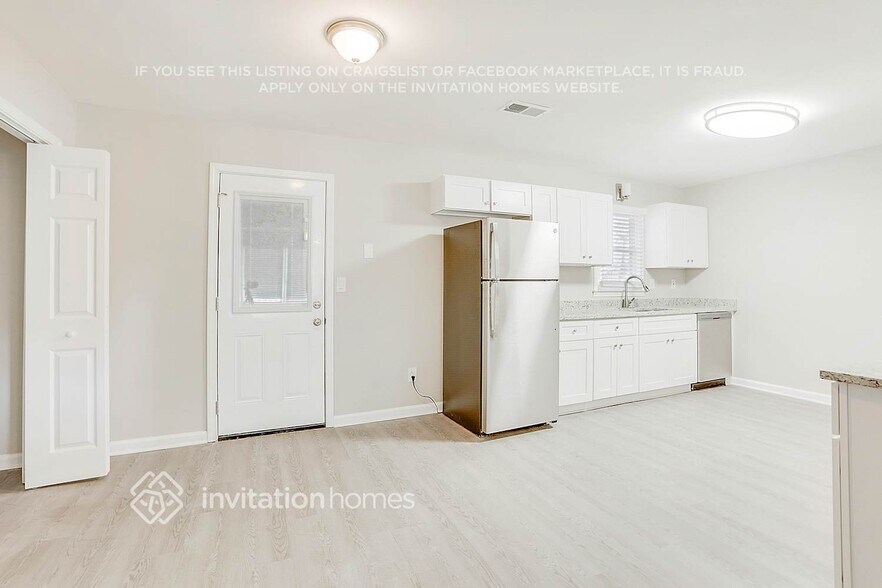 Building Photo - 38 Watson Glen Dr