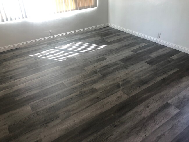 Building Photo - 252 Bonito Ave