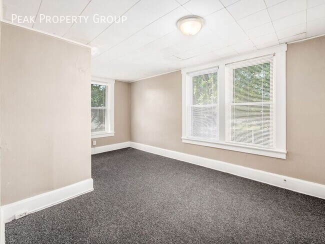 Building Photo - 89 E Patterson Ave