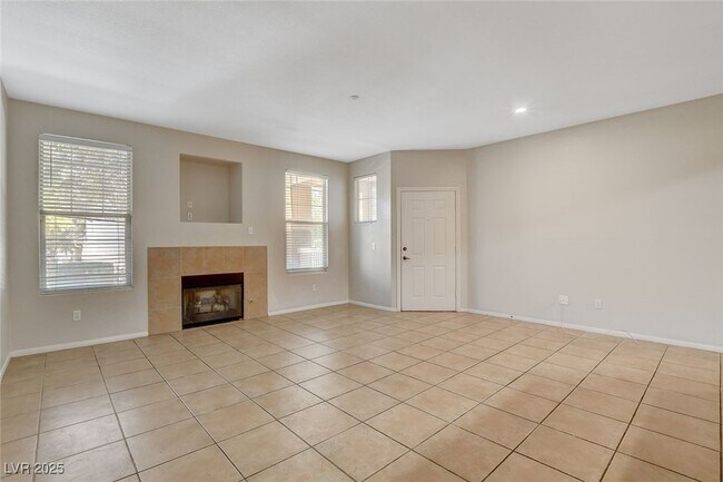 Building Photo - 5855 Valley Dr