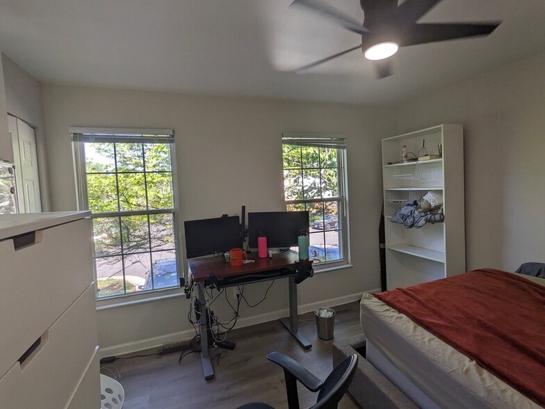 Building Photo - 1711 Vonnies View Ct