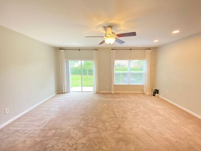 Building Photo - 600 Northern Way