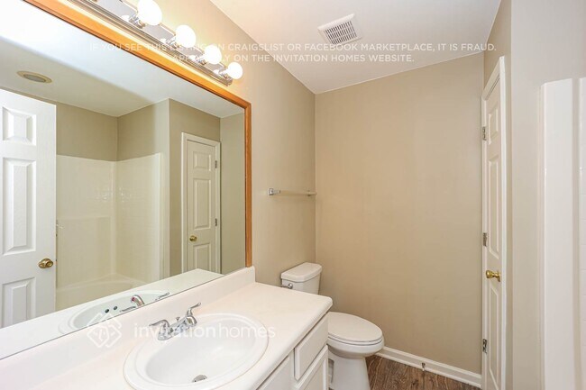 Building Photo - 128 Megan Way