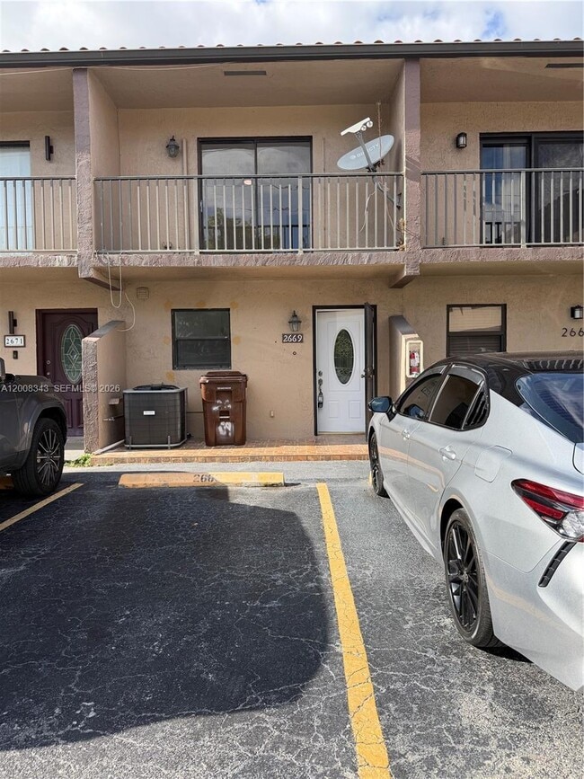 Building Photo - 2669 W 52nd St