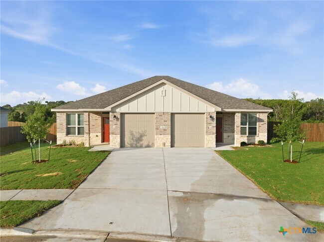 Building Photo - 509 Adley Ave