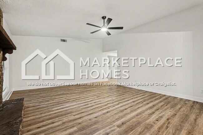 Building Photo - 5033 Mixon Pl