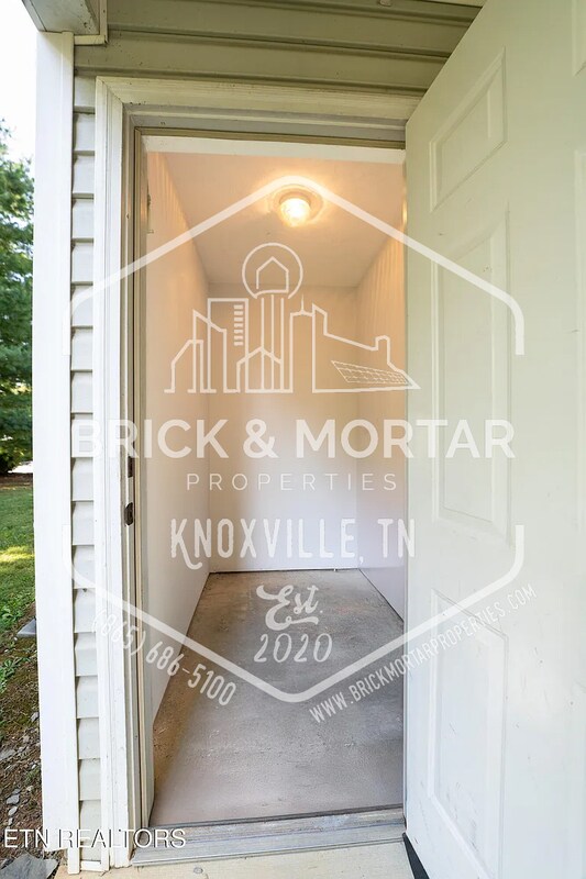 Building Photo - 908 Micro Way