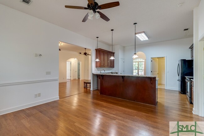 Building Photo - 626 Marsh View Dr