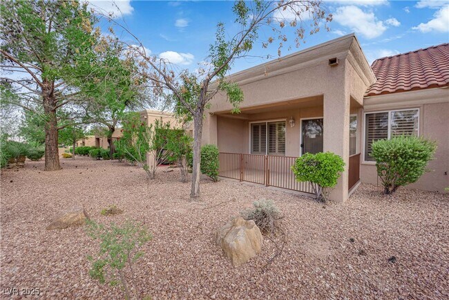 Building Photo - 9424 W Gold Mountain Ave