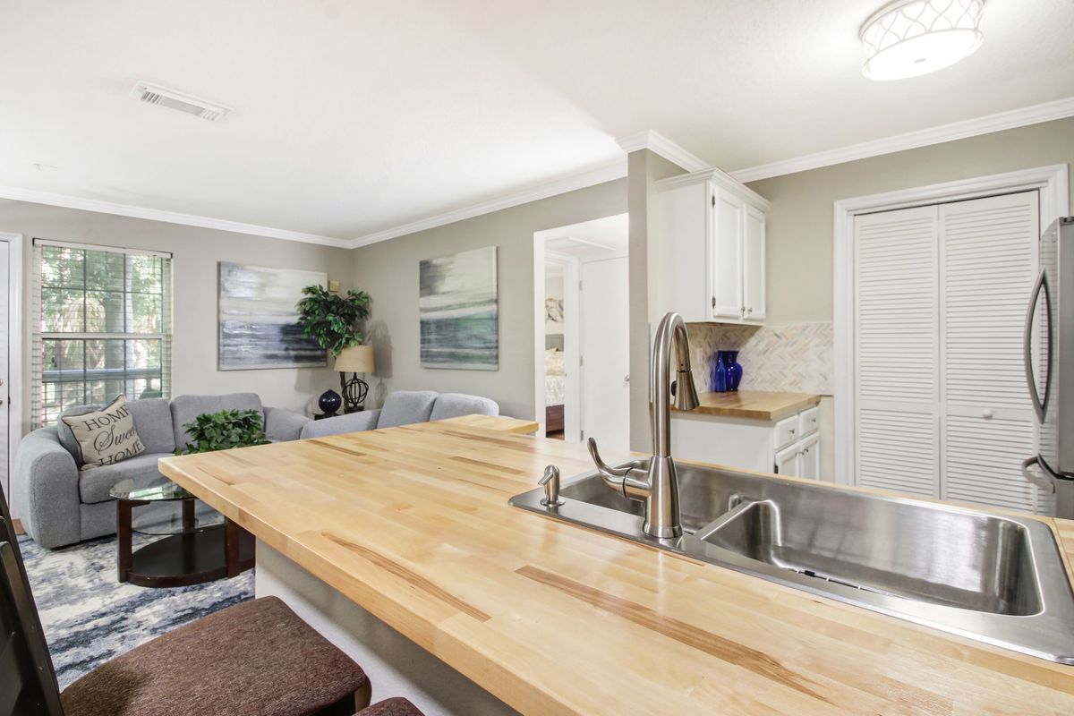 Building Photo - 7701 Timberlin Park Blvd