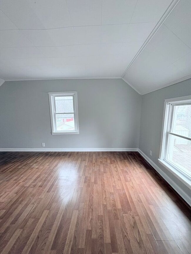 Building Photo - Charming 4 beds 3 baths in Reynoldsbug!