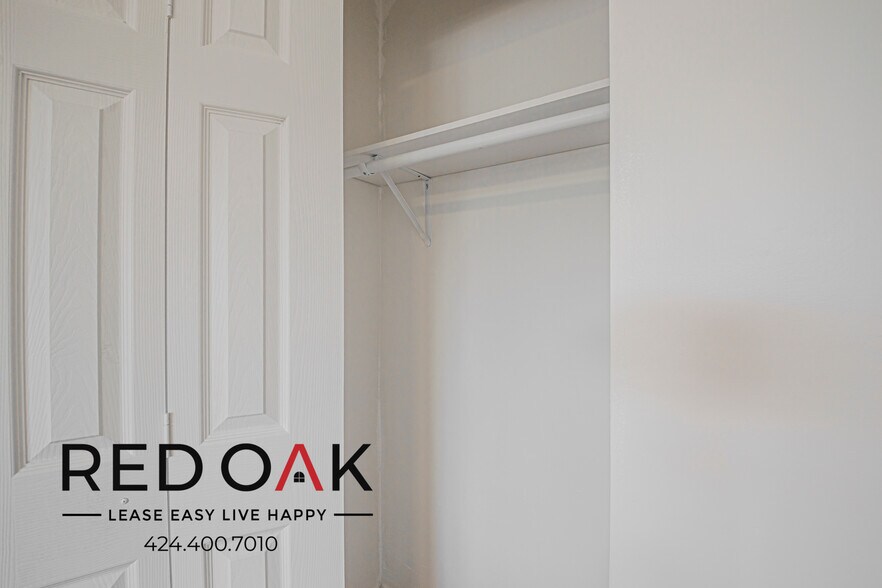 Building Photo - 340 W 87th St