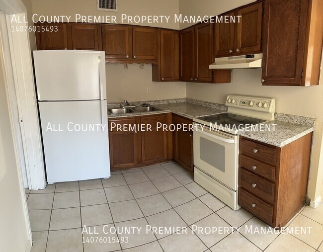 Building Photo - 4611 Clarcona Ocoee Rd
