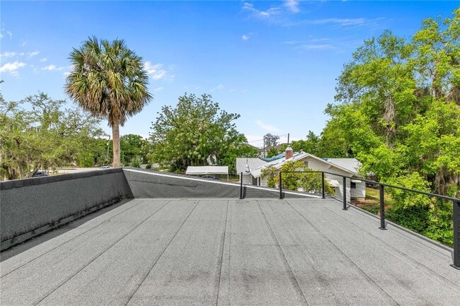 Building Photo - 1803 E Orange Ave