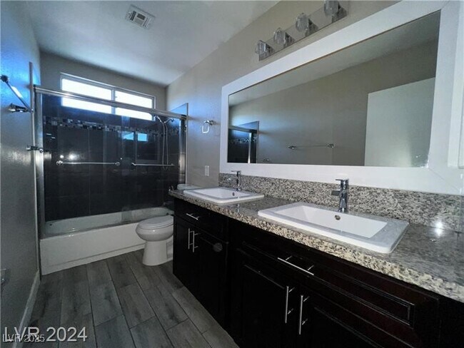 Building Photo - 1424 Lodgepole Dr