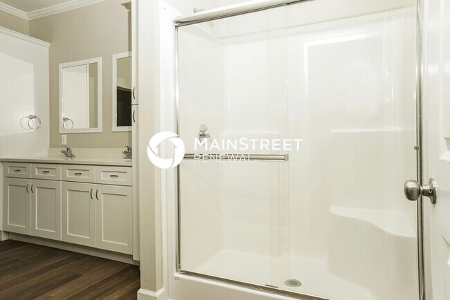 Building Photo - 4 Bedroom Pet-Friendly Home in North Port, FL with Main Street Renewal