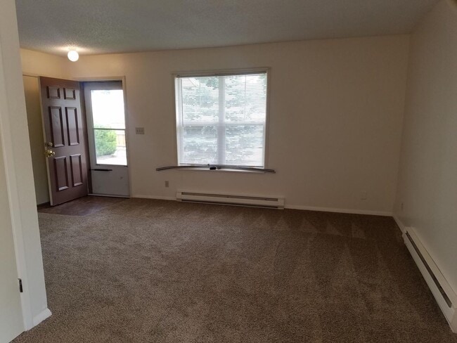 Building Photo - 927 Cortez Ct