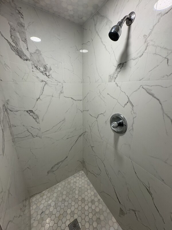 Building Photo - 16902 E 80th St N