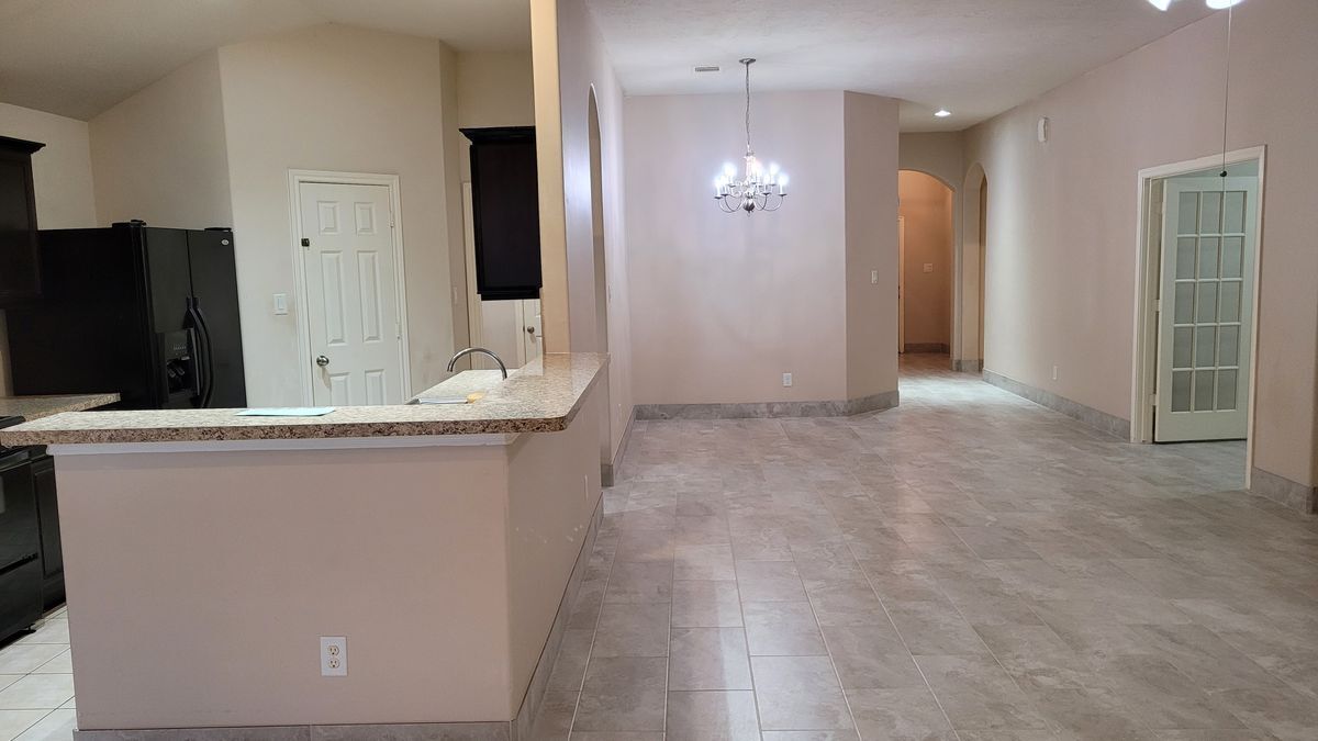 Building Photo - 12930 Echo Landing Dr
