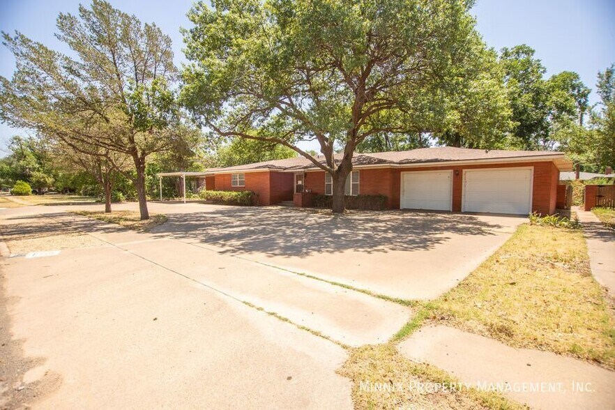 Primary Photo - 3407 43rd St