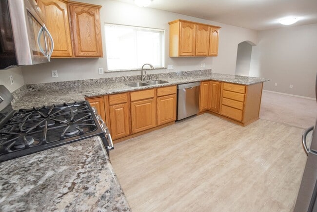 Building Photo - 11800 Alderwood Loop