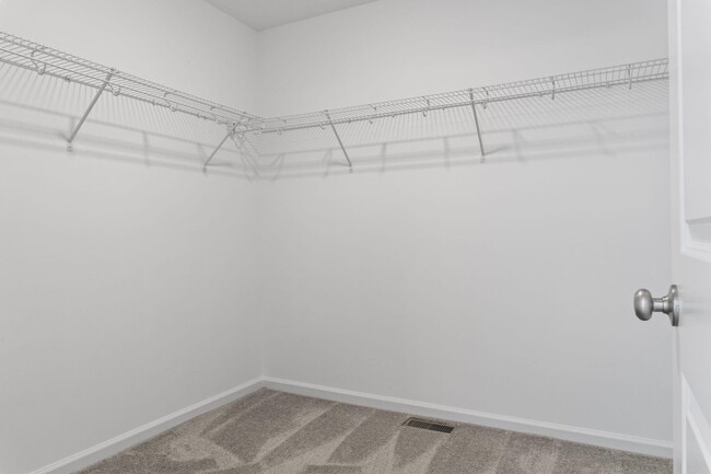 Building Photo - 912 Newburn Dr