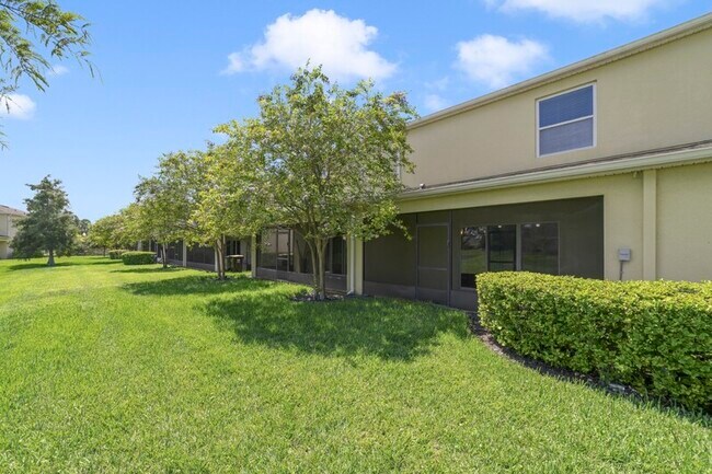 Building Photo - 257 Arbor Lakes Dr