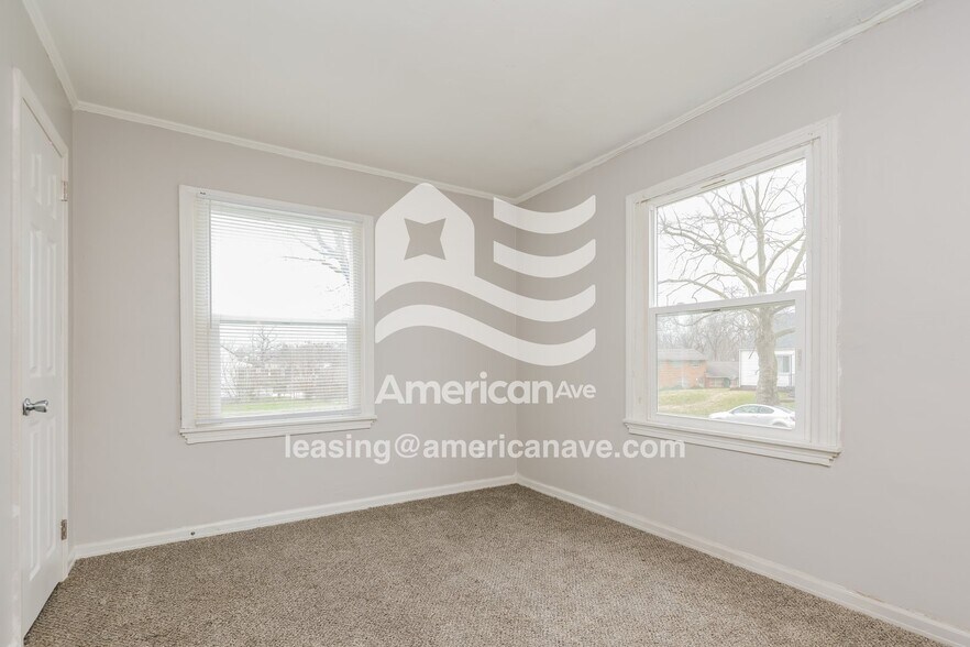 Building Photo - 1316 Kingsley Ave