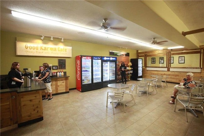 Building Photo - 2454 Australia Way E