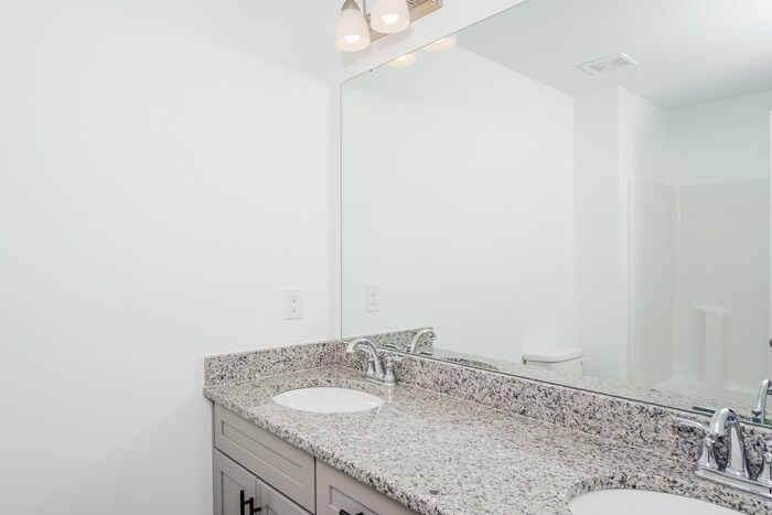 Building Photo - 1031 Highgrove Hts NW