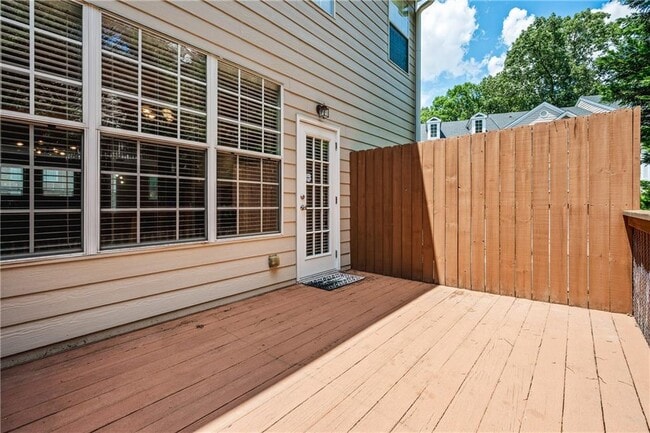 Building Photo - 4721 Creekside Villas Way