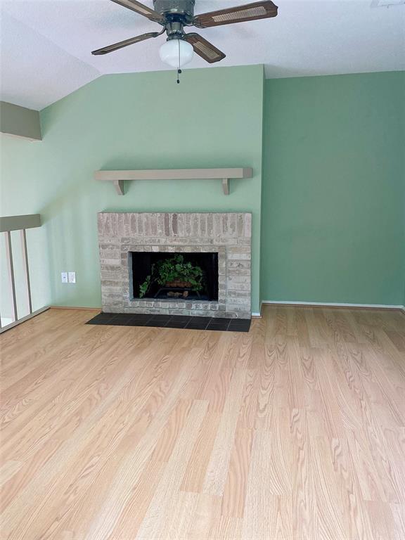 Building Photo - 12975 Wirevine Ln
