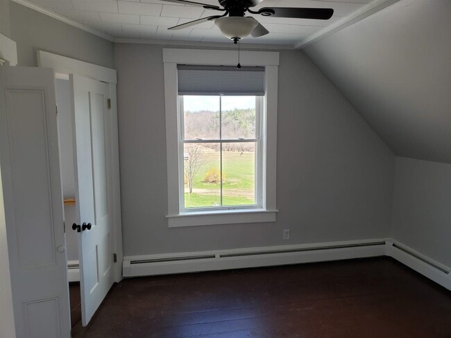 Building Photo - 230-232 Spruce Ln Ext