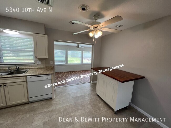 Building Photo - 5340 10th Ave N