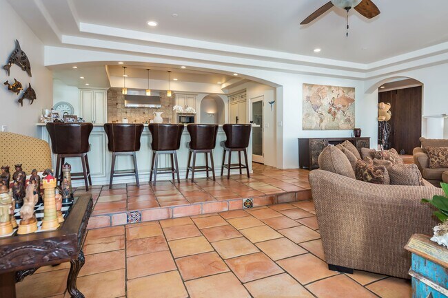 Building Photo - 875 Sand Point Rd