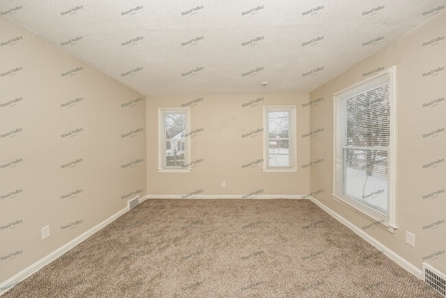 Building Photo - 3788 Lee Heights Blvd