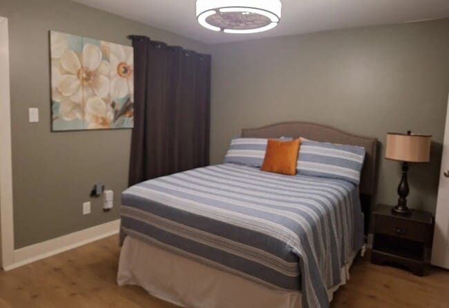 Building Photo - 5207 Cornish St