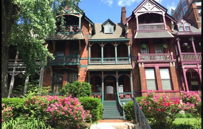 Primary Photo - 2122 St James Ave