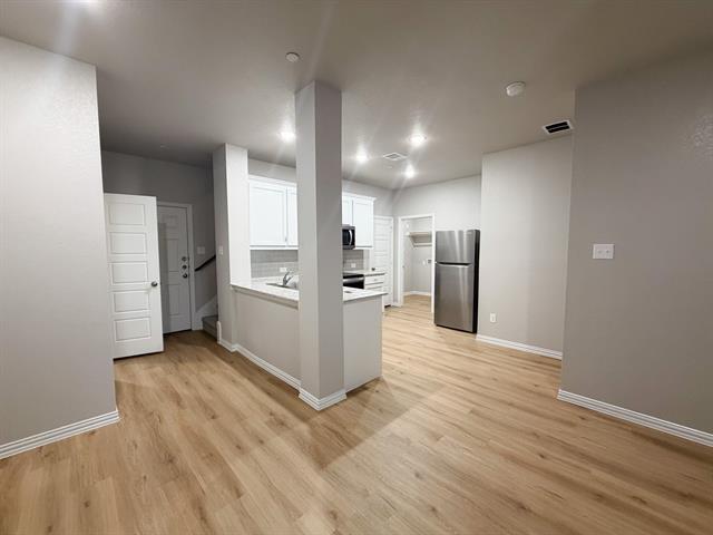 Building Photo - 432 Restoration Rd