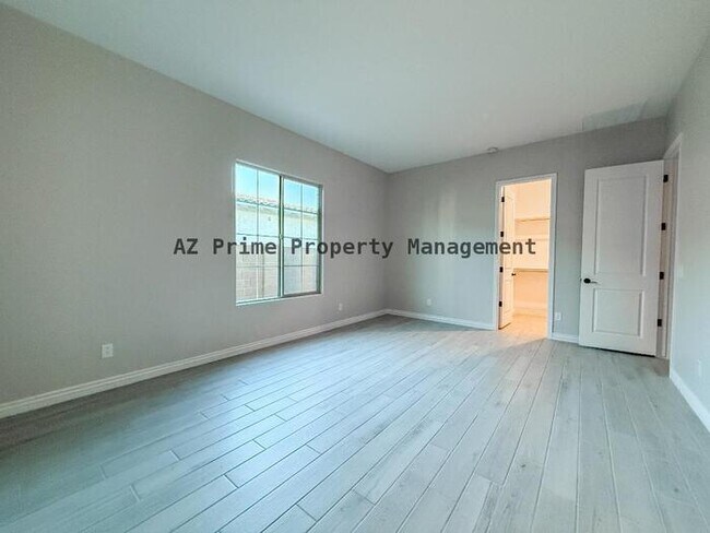 Building Photo - 20464 E Calle de Flores