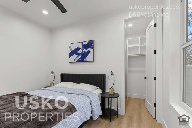 Building Photo - 2817 Democracy Alley