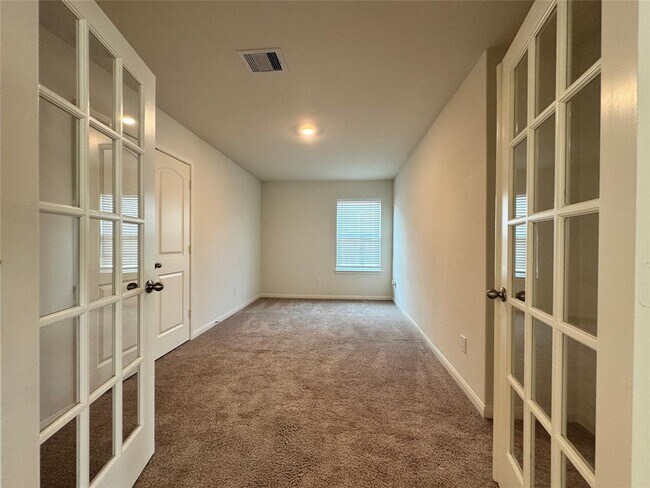 Building Photo - 7922 Vacek Meadows Loop