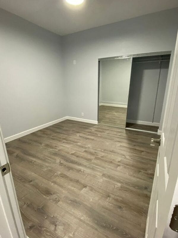 Building Photo - 736- A Windsor Court